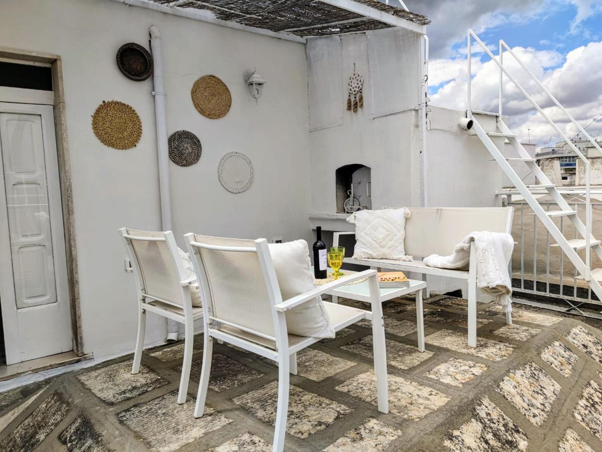 Cinque Terrazze: Freshly Renovated 2-Bedroom House Ceglie Messapica Extérieur photo